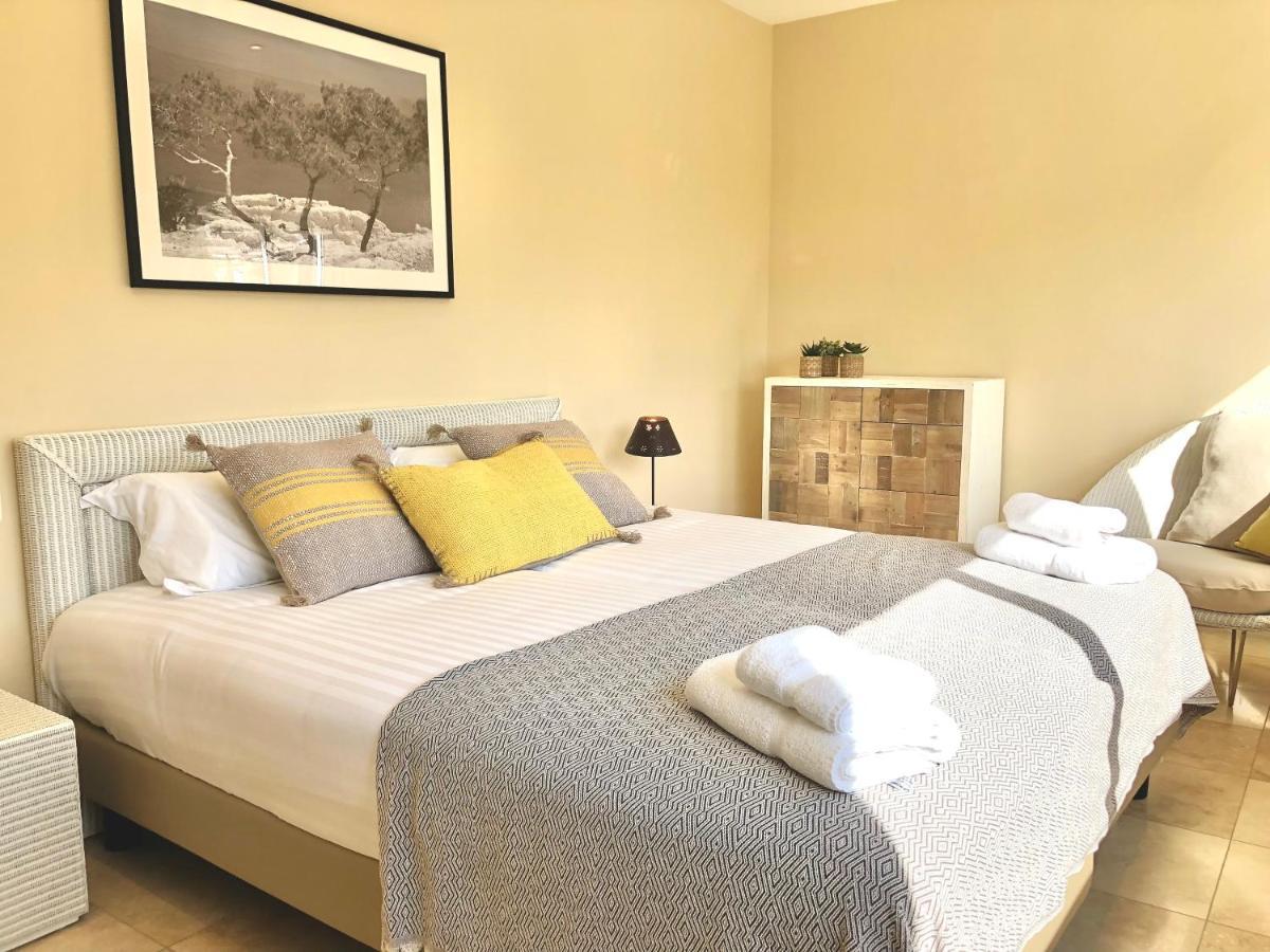 Villa Montfleuri, Vieille Ville A Pieds, Vue Mer, Piscine, 8 Pers Сент-Максим Экстерьер фото