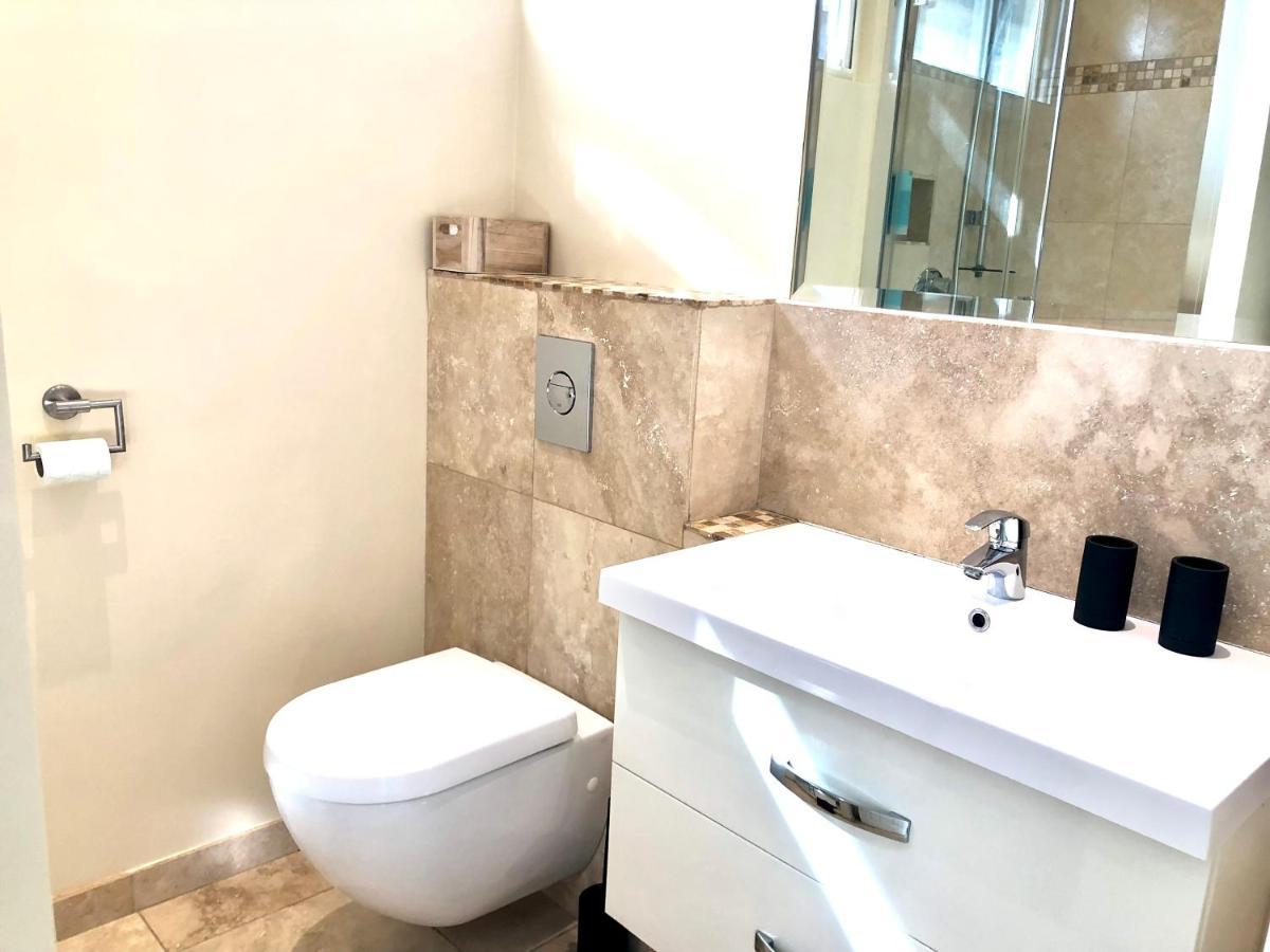 Villa Montfleuri, Vieille Ville A Pieds, Vue Mer, Piscine, 8 Pers Сент-Максим Экстерьер фото